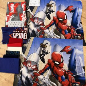 P124 1.40 x 2.00 Spiderman